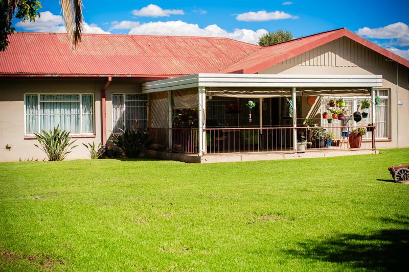 4 Bedroom Property for Sale in Hospitaalpark Free State